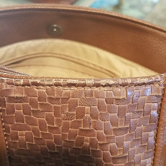 *Giani Bernini Brown Leather Shoulder Bag - Picture 7 of 8